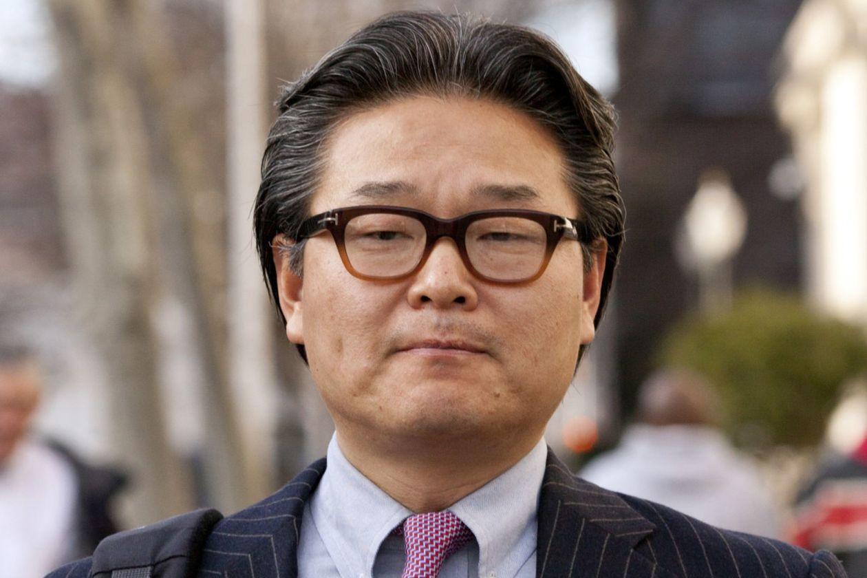 Nhà quản lý quỹ Bill Hwang của Archegos là ai? Nhà quản lý quỹ Bill Hwang của Archegos là ai?