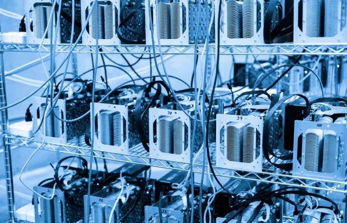 Bitcoin vừa lập kỷ lục mới, thách thức mọi hệ thống 'trâu cày'