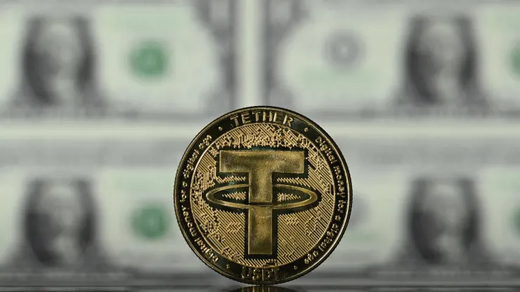 Các nhà đầu tư rút hơn 7 tỷ USD từ Tether, làm dấy lên lo ngại mới về sự đảm bảo cho đồng stablecoin này