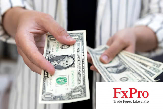 Fed "tung đòn" giảm lãi suất, đồng USD "lội ngược dòng" Fed "tung đòn" giảm lãi suất, đồng USD "lội ngược dòng"