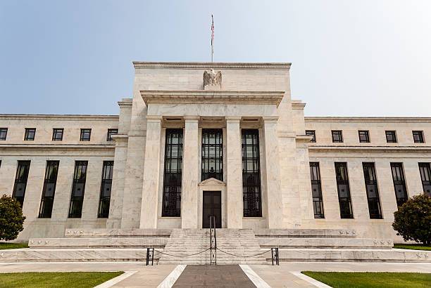 MUFG - Toàn cảnh thị trường FX: Trump vẫn kiên quyết tìm cách bãi nhiệm Powell - Rủi ro "dài hạn" cho thị trường